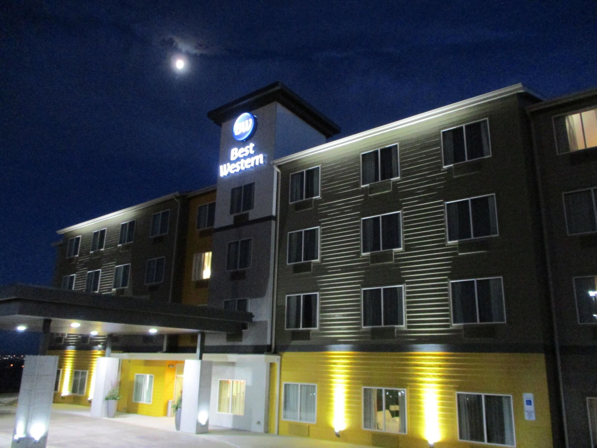 Best Western Roosevelt Place Bismarck Dış mekan fotoğraf